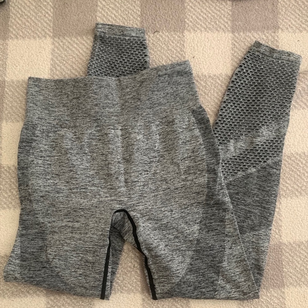 Victoria’s Secret PINK seamless legging